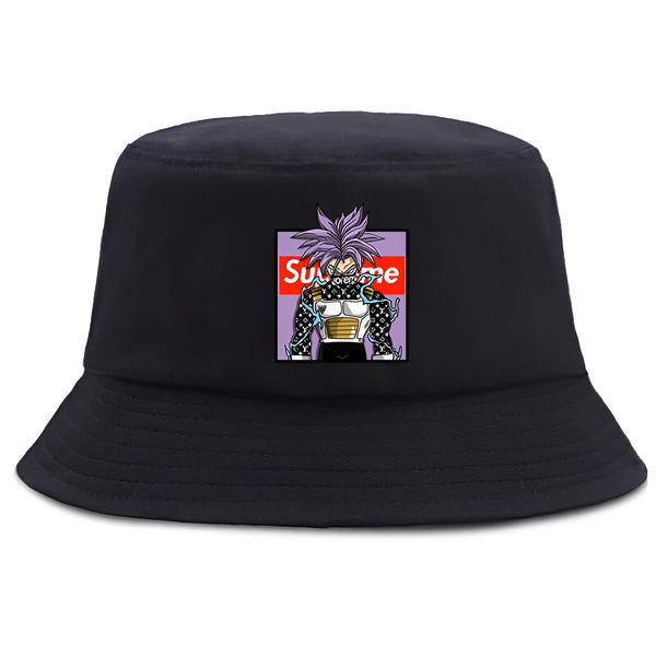 Le personnage de Dragon Ball Z, Trunks, porte un bob noir avec le logo Supreme rouge et blanc. Il porte également un masque noir avec le logo Louis Vuitton.,BO-0765577666