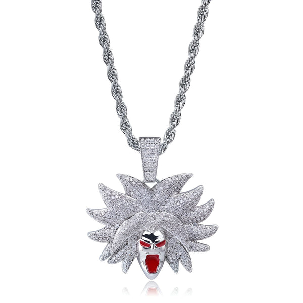 Le pendentif représente le personnage de Broly, un Saiyan légendaire de la série Dragon Ball Z. Il est représenté avec ses cheveux blancs hérissés et sa peau verte. Le pendentif est en métal argenté et serti de zircons blancs. Il est accompagné d'une chaîne en métal argenté.