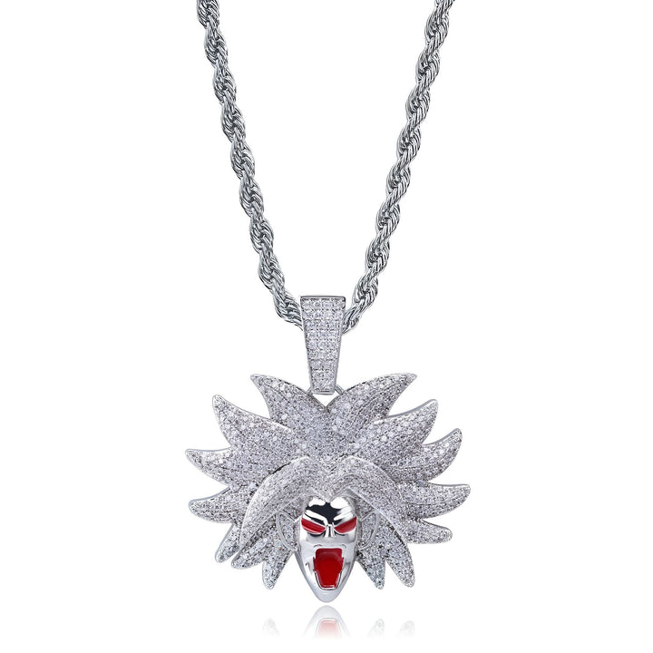 Le pendentif représente le personnage de Broly, un Saiyan légendaire de la série Dragon Ball Z. Il est représenté avec ses cheveux blancs hérissés et sa peau verte. Le pendentif est en métal argenté et serti de zircons blancs. Il est accompagné d'une chaîne en métal argenté.