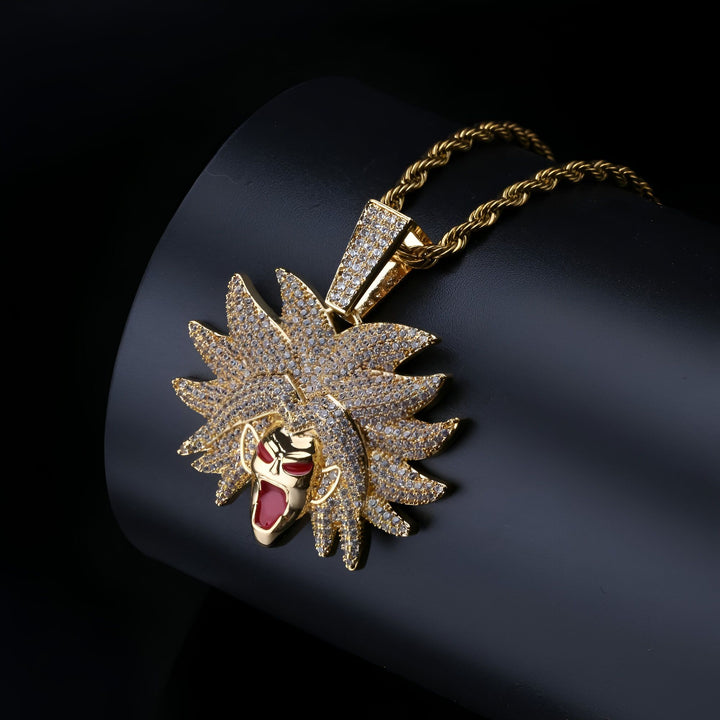 Un pendentif en or représentant le personnage de Son Goku de la série Dragon Ball Z.