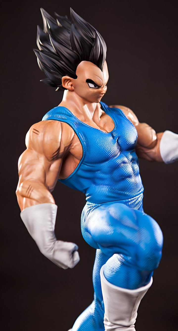 Une figurine de Vegeta, un personnage de Dragon Ball Z. Il est vêtu d'une combinaison bleue et blanche et est en position de combat.,FI-5445682161