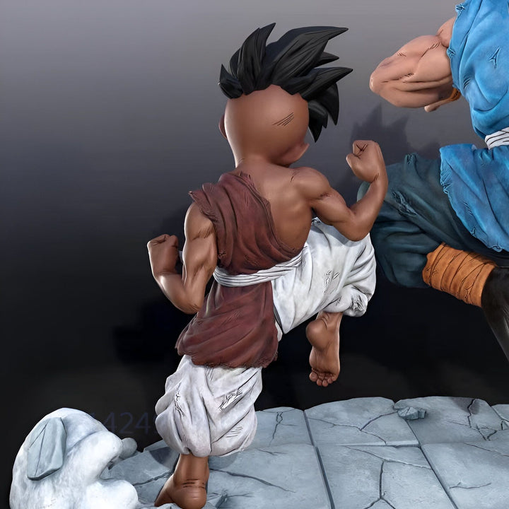 Une image en résine de Uub, un personnage de Dragon Ball Z. Il est représenté en train de combattre un adversaire.,FI-3775652744