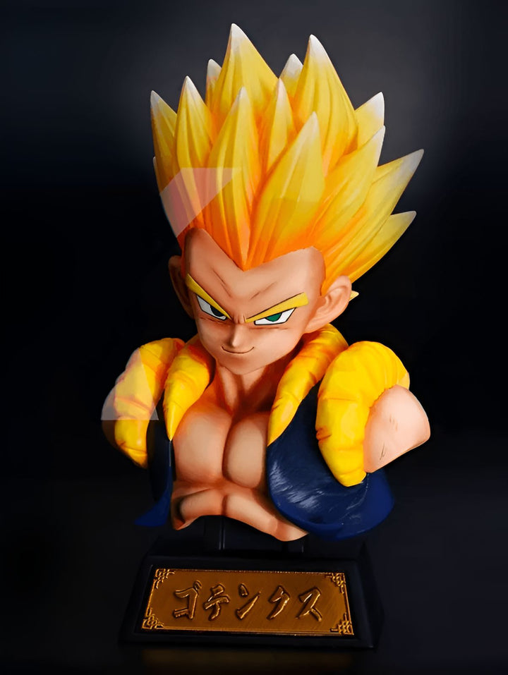 Buste de Gotenks, un personnage de Dragon Ball Z, avec ses cheveux jaunes hérissés, sa peau dorée et sa veste bleue.,FI-4148217439