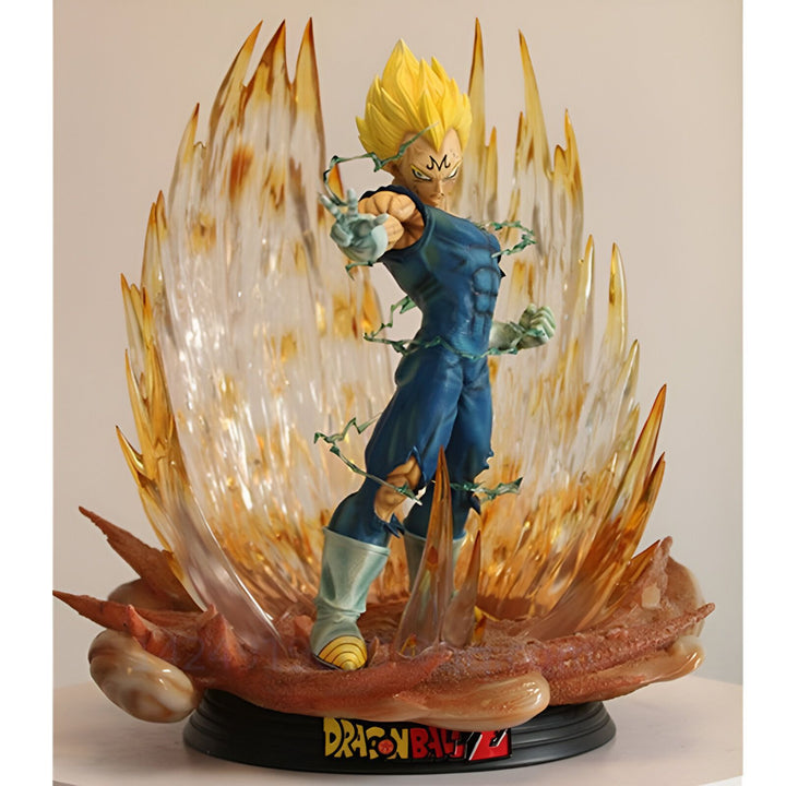 Une figurine de Vegeta, un personnage de Dragon Ball Z, en train de se battre. Il est entouré d'une aura jaune et bleue, et il est en train de tirer un Kamehameha.,FI-2233457587