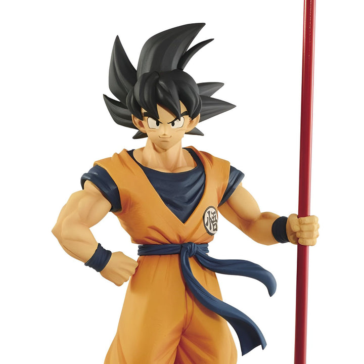 Une figurine de Son Goku, un personnage de la série animée Dragon Ball Z. Il est vêtu de son costume orange et bleu et tient un bâton à la main.,FI-3816790240