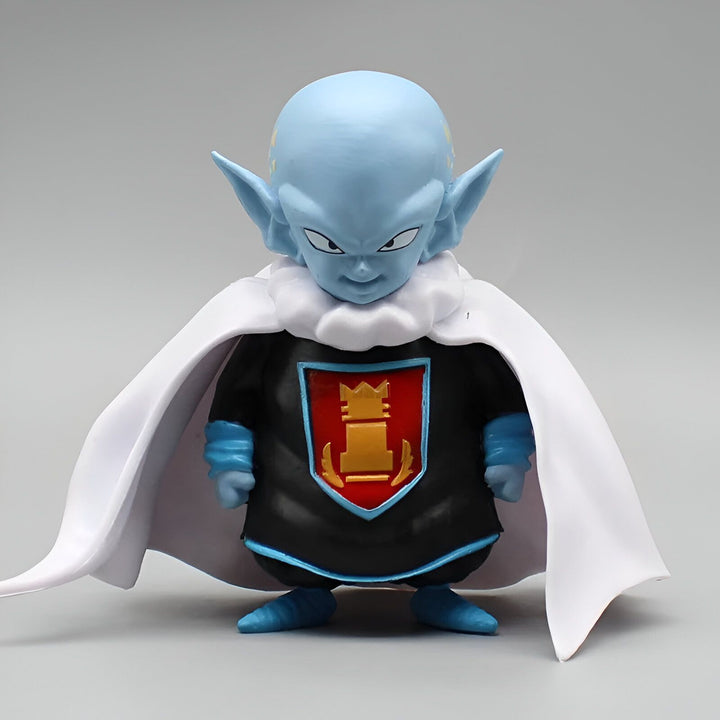 Une figurine de collection de Kibito, un personnage de la série Dragon Ball Z. Il est représenté avec sa tenue d'apparat, une cape blanche et une armure noire.,FI-4690795991