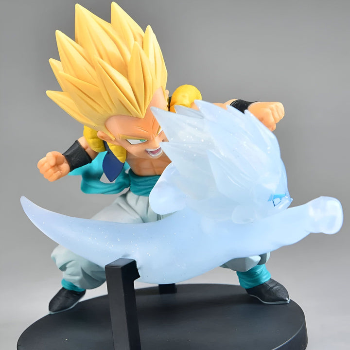 Une figurine de Gotenks, un personnage de Dragon Ball Z, en train de lancer une attaque.,FI-8452132115