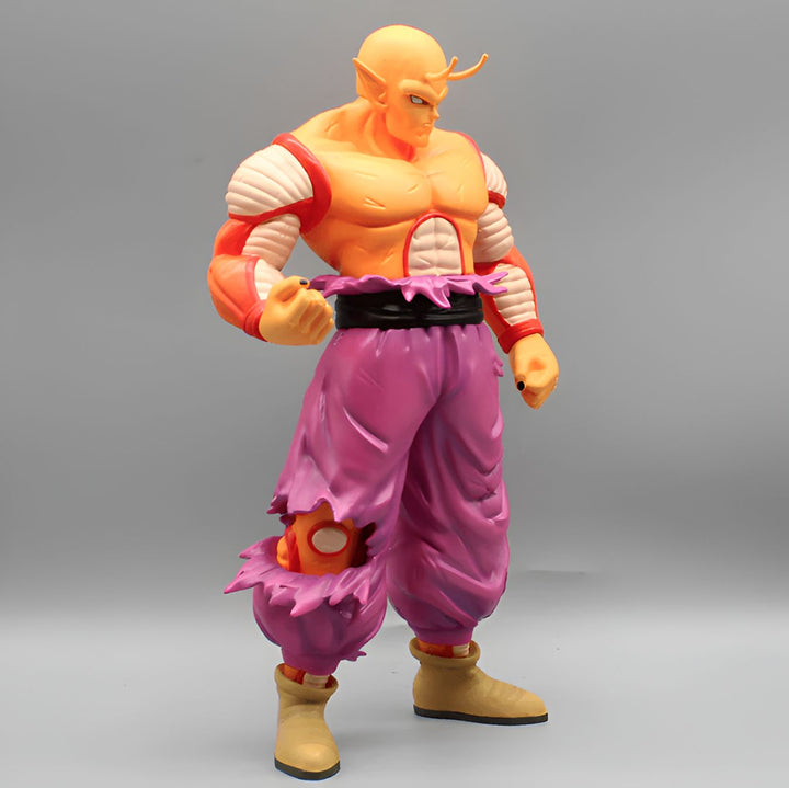 Piccolo est un personnage de la série Dragon Ball. Il est le fils de Piccolo Daimao, le roi démon Piccolo. Piccolo est un extraterrestre de la race Namek, et il est l'un des derniers survivants de sa race. Il est grand et musclé, avec une peau verte et des cheveux blancs. Il porte un turban et une cape, et il a un œil unique sur le front. Piccolo est un personnage puissant, et il est l'un des principaux ennemis de Goku.,FI-4241537758