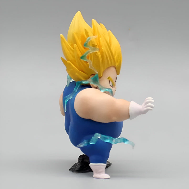 Une figurine en plastique de Vegeta, un personnage de la série Dragon Ball Z. Il est représenté avec son costume bleu et jaune, et il est en train de se mettre en position pour attaquer.,FI-8243580425