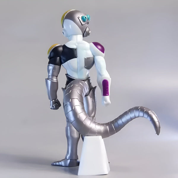 Une figurine de Freezer, un personnage de Dragon Ball Z. Freezer est un extraterrestre qui a conquis de nombreuses planètes et qui est l'un des ennemis les plus puissants de Goku.,FI-4960998369