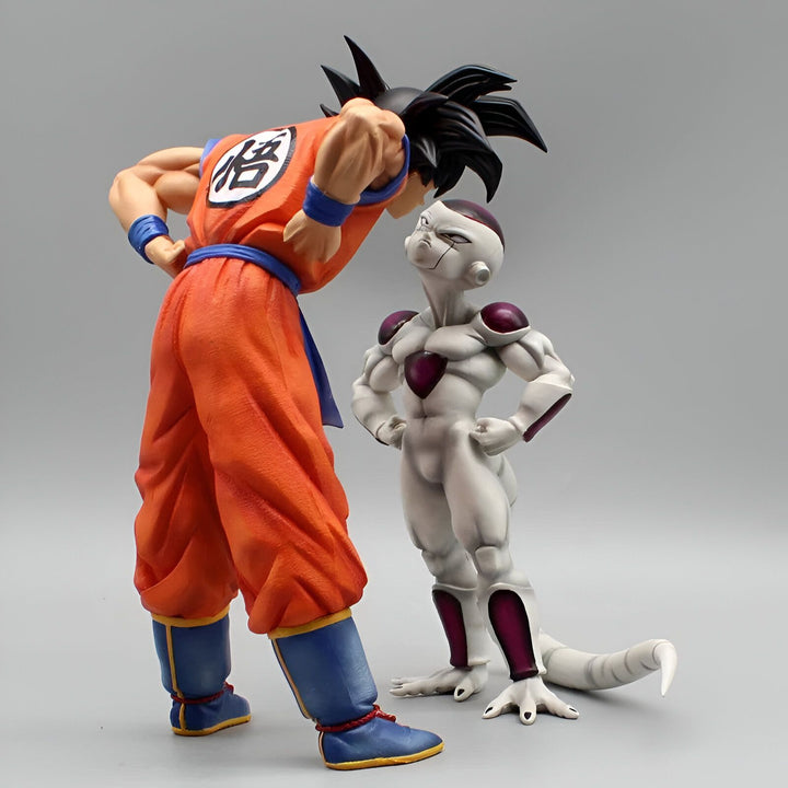 Une image de Son Goku et Freezer, deux personnages de la série animée Dragon Ball Z. Son Goku est un Saiyan, et Freezer est un extraterrestre.,FI-7359434297