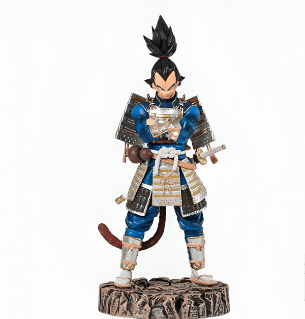 Une figurine de Vegeta, un personnage de Dragon Ball Z, vêtu d'une armure de samouraï bleue et blanche. Il a les cheveux noirs et les yeux bleus, et il est en position de combat, tenant une épée dans sa main droite.,FI-7892321586