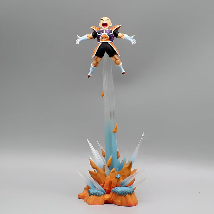 Une figurine de Nappa, un personnage de Dragon Ball Z, en train de voler et de tirer une boule d'énergie.,FI-9484168493