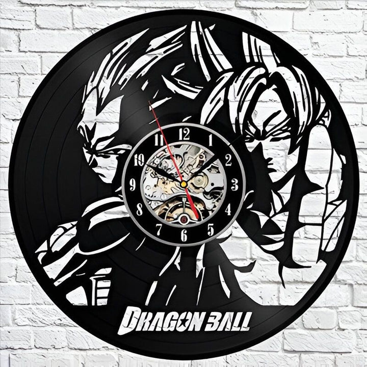 Une horloge en vinyle représentant les personnages de Son Goku et Vegeta de la série Dragon Ball Z.,HO-6812066664