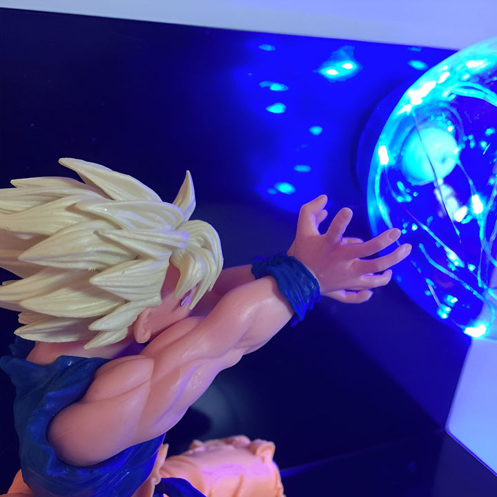 Une figurine de Son Goku en train de charger un Genkidama.,LA-6245030056