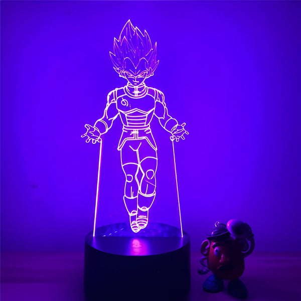 Une image d'un personnage de dessin animé, Vegeta, de la série Dragon Ball Z. Il est représenté en train de voler, avec ses cheveux bleus hérissés et sa combinaison de combat bleue et jaune. Il y a un petit personnage de Mr. Patate à côté de lui.,LA-3957209749