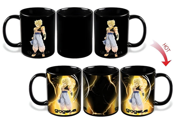 Une tasse noire qui change de couleur avec la chaleur. Lorsqu'elle est froide, la tasse est noire et affiche le texte "Gogeta". Lorsqu'on verse de l'eau chaude dans la tasse, l'image de Gogeta apparaît.,MU-0830707441