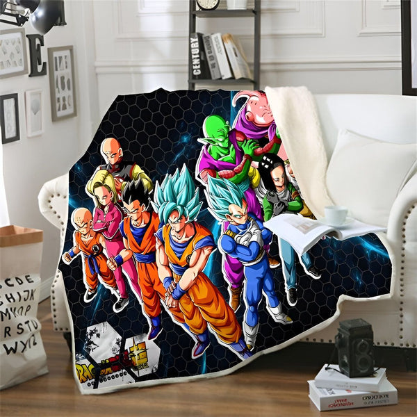 Une couverture en polaire avec les personnages du dessin animé Dragon Ball Z. On y voit Goku, Vegeta, Gohan, Piccolo, Trunks, Krilin, Yamcha,天津飯, Chiaotzu, Bulma et Beerus.,PL-1705744648,PL-0350008833