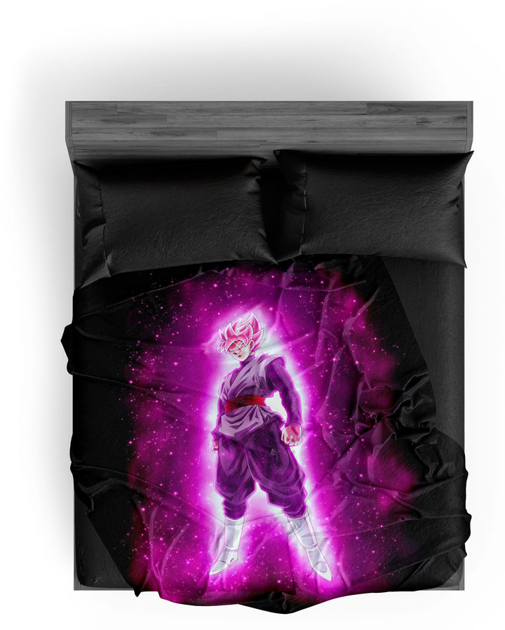 Une image de Son Goku, un personnage de Dragon Ball Super, en train de se transformer en Super Saiyan Rosé. Il est entouré d'une aura rose et violette.,PL-929588759X,PL-5329677432