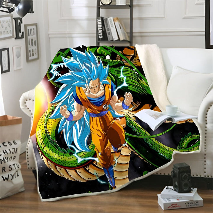 Une couverture en polaire avec un motif de Son Goku, un personnage de la série animée Dragon Ball Z. Il est représenté en train de se battre contre un dragon. La couverture est bleue et verte.,PL-8448977041,PL-1659931746