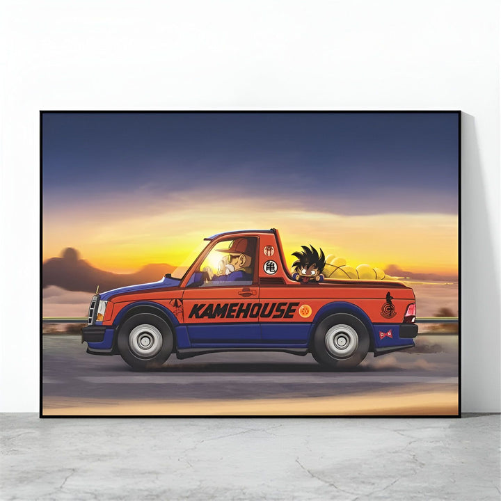 L'image représente une scène du dessin animé Dragon Ball Z. On y voit Tortue Géniale conduire un pick-up orange et bleu. A ses côtés se trouve Sangoku, un jeune garçon aux cheveux hérissés. Le pick-up est en train de rouler sur une route désertique. En arrière-plan, on peut voir le soleil se coucher.,PO-0130564737