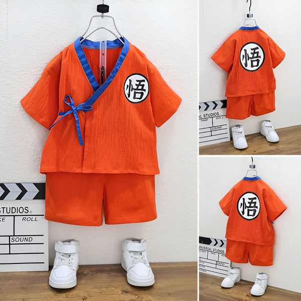 Une image d'un ensemble de vêtements pour enfant de couleur orange avec un motif de Goku, un personnage de Dragon Ball Z. L'ensemble comprend un haut à manches courtes et un pantalon court.,PY-3742384724,PY-5995648527,PY-9866874117,PY-7803844383,PY-8932296383,PY-625296252X,PY-5247440900