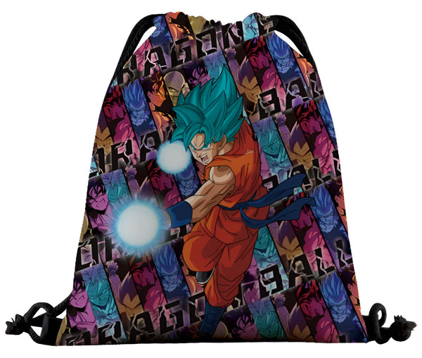 Le sac à dos Dragon Ball Z est un sac à dos noir avec un cordon de serrage. Il est orné d'une image de Goku, le personnage principal de la série Dragon Ball Z. Goku est représenté en train de lancer une attaque énergétique bleue. Le sac à dos est fabriqué en polyester et mesure 45 x 35 cm.,SA-9455640104