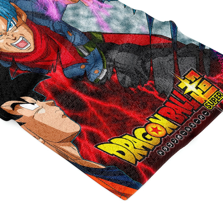 Une serviette Dragon Ball Super avec Goku et Trunks en train de se battre.,SE-4158270014,SE-1284356191