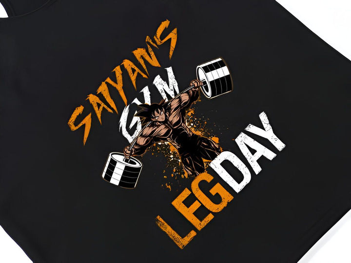 Une image de Son Goku, un personnage de Dragon Ball Z, s'entraînant dans une salle de sport. Il est en train de soulever des poids et le texte "Satyan's Gym Legday" est écrit au-dessus de lui.,ST-8107679938,ST-4601510791,ST-3662718243