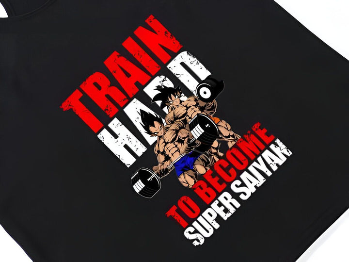 L'image représente un personnage de dessin animé, Goku, en train de s'entraîner avec des haltères. Il est vêtu d'un débardeur noir et d'un short bleu. Le texte "Train hard to become super saiyan" est écrit en rouge et blanc au-dessus de lui.,ST-3734960339,ST-0332174824,ST-4608575562