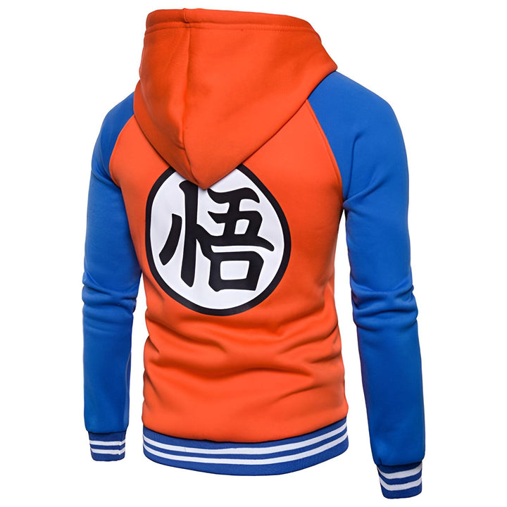 Une image d'un sweat à capuche orange et bleu avec le symbole "Goku" dans le dos.,SW-8442291776,SW-9564036410,SW-254220179X,SW-3741565504,SW-7292150586,SW-1312498293