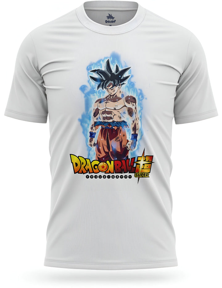 Le t-shirt blanc représente Son Goku, un personnage de la série animée Dragon Ball Super. Il est vêtu d'un pantalon orange et d'une chemise bleue déchirée, et il a les cheveux noirs hérissés. Il est entouré d'une aura bleue et jaune, et le logo de Dragon Ball Super est écrit en japonais en haut du t-shirt.,T--622731496X,T--2089011181,T--4467839879,T--3818868611,T--3904476726,T--3655726139,T--6658481938