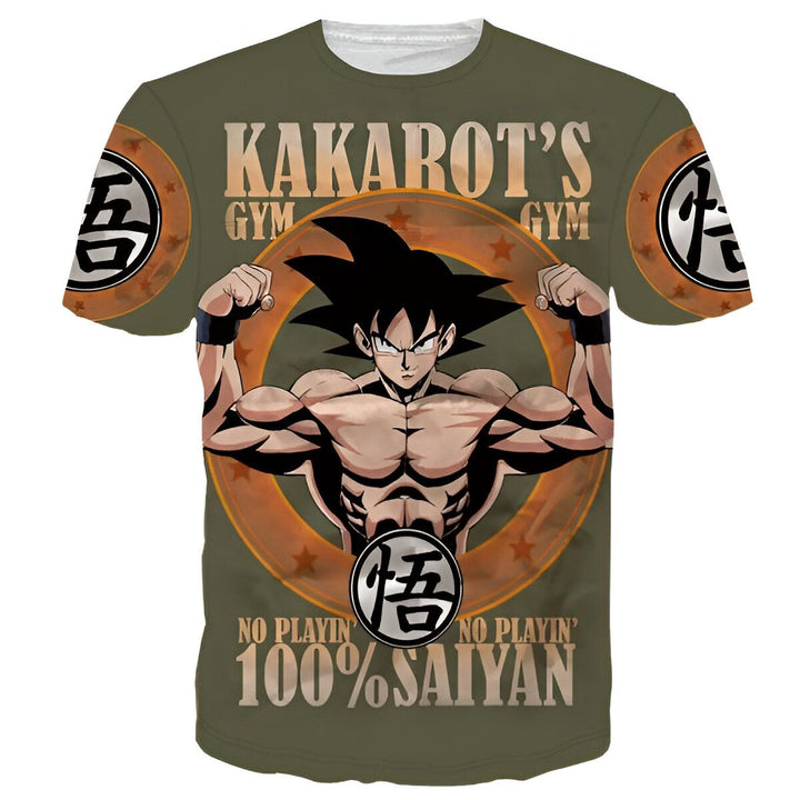 Le t-shirt représente Son Goku, un personnage de la série animée Dragon Ball Z. Il est vêtu d'une combinaison orange et bleue et est en train de s'entraîner dans une salle de sport. Le t-shirt est vert kaki avec des motifs orange et noirs.,T--629801764X,T--1974236153,T--4928236025,T--1518253474,T--2619096391