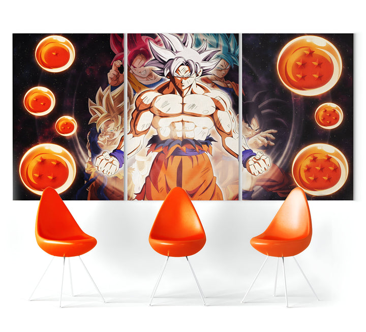 Une image de Son Goku, un personnage de la série animée Dragon Ball Z. Il est représenté en train de se battre contre un autre personnage, Vegeta. Le fond de l'image est constitué de planètes et d'étoiles.,TA-2708159100,TA-3312041031,TA-9032827758