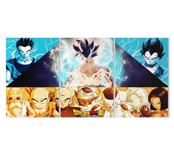 Une fresque en trois parties représentant les personnages du manga Dragon Ball Super. 
La fresque représente les personnages principaux de la série, Goku, Vegeta et Gohan, ainsi que d'autres personnages importants comme Piccolo, Krilin, C-18, Videl, Pan, Bulma, Beerus, Whis, Champa, Vados, Marcarita, ainsi que les antagonistes Freezer, Cell et Majin Buu.,TA-1030334145,TA-2248221754,TA-9229223271,TA-8722463542,TA-6437072148,TA-751047695X