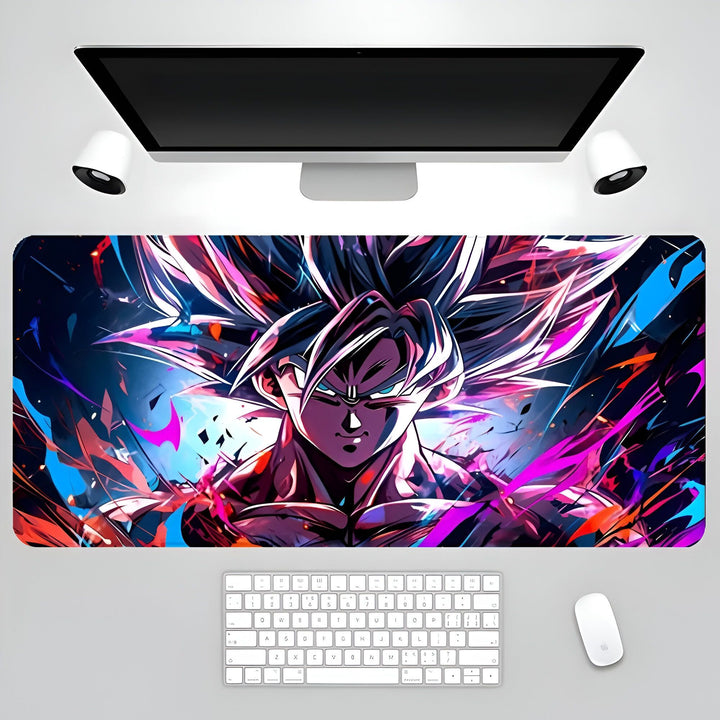 Une image d'un tapis de souris avec Son Goku, un personnage de Dragon Ball Z. Il est en train de se battre et est entouré d'énergie bleue et violette.,TA-2516583257