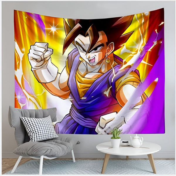 Une tapisserie murale de Vegetto, un personnage de Dragon Ball Z. Il est représenté en train de se battre, avec un poing levé et l'autre tenant une boule d'énergie. Il est entouré d'éclairs jaunes et violets.,TO-5170803206,TO-7070260083,TO-6114529758,TO-7576149388,TO-3437743384