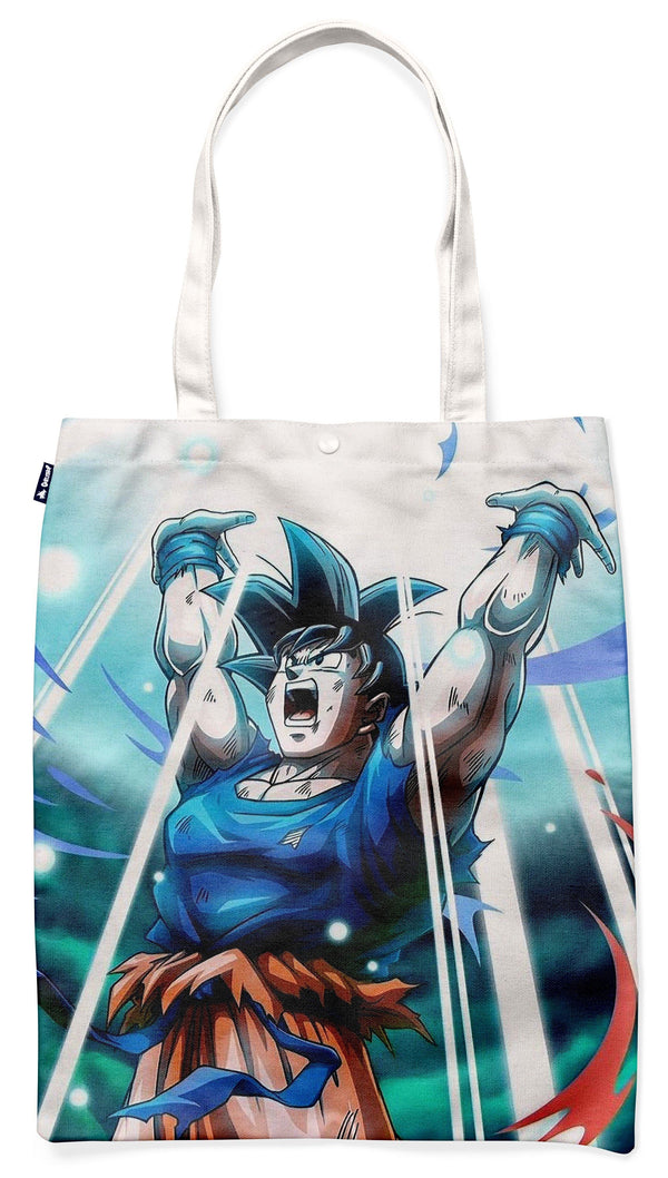 Un tote bag en toile de couleur blanche avec une image de Son Goku, un personnage de la série animée Dragon Ball Z. Son Goku est représenté en train de se téléporter, avec les cheveux bleus et les yeux bleus. Il porte une combinaison bleue et orange et des bottes orange. Le sac est doté de deux anses blanches.,TO-9466849603