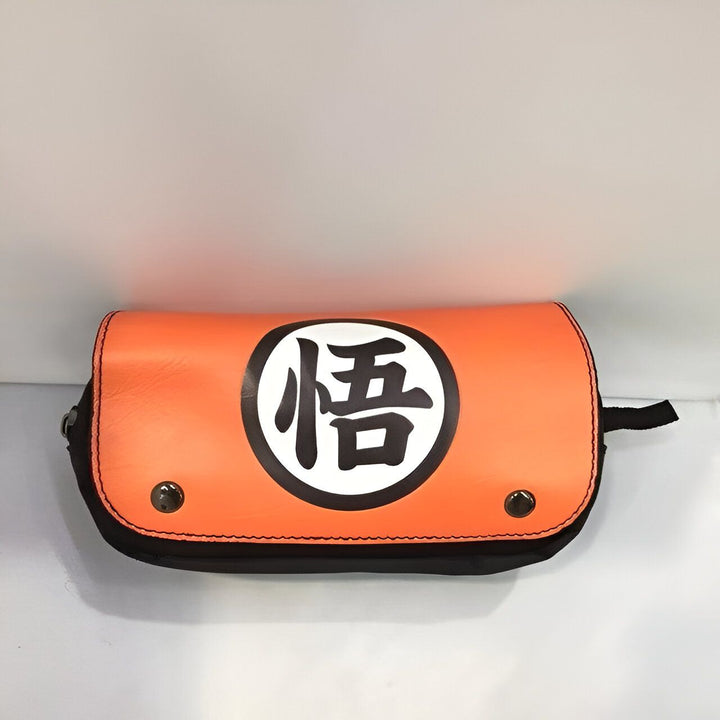 Une trousse orange avec le symbole de Goku, un personnage de Dragon Ball Z.,TR-3504532432