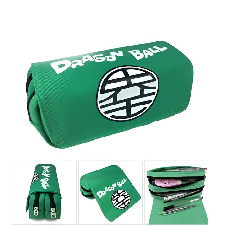 Une trousse scolaire Dragon Ball verte avec le logo de la série en blanc. La trousse est ouverte et on peut voir qu'il y a plusieurs compartiments pour ranger des stylos, des crayons, etc.,TR-4853052313
