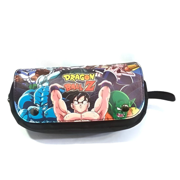 Une trousse noire avec des personnages du dessin animé Dragon Ball Z dessus.,TR-2130549985