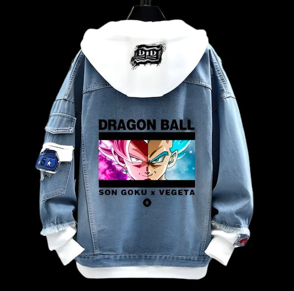 Une veste en jean bleue avec une capuche blanche. Il y a une image de Son Goku et Vegeta, deux personnages de la série animée Dragon Ball Z, sur le dos de la veste.,VE-3683418214,VE-3791190830,VE-9362842645,VE-3357086328,VE-4917070449,VE-839429409X