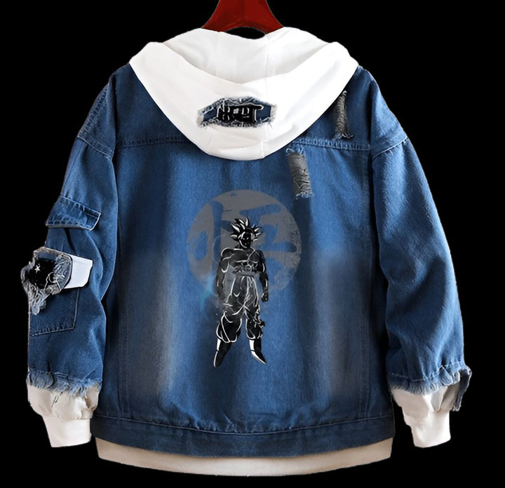 Une veste en jean bleue avec une capuche blanche. Il y a une image de Son Goku, un personnage de Dragon Ball Z, dans le dos de la veste.,VE-1385062576,VE-4029199801,VE-8376659049,VE-9874101733,VE-1188736787,VE-4855198404,VE-0358943566,VE-9311479616