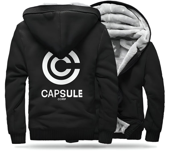 Une veste noire à capuche avec le logo Capsule Corp.,VE-0760338175,VE-5833976243,VE-1129062295,VE-6494254160,VE-9212371132,VE-3638621812,VE-0265200555