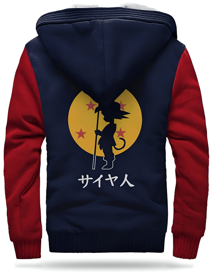Une veste bleue et rouge avec une image de Son Goku, un personnage de Dragon Ball Z. Il est debout sur un fond jaune avec des étoiles rouges et tient un bâton dans sa main droite. Le texte "サイヤ人" est écrit en japonais sur la manche droite de la veste.,VE-7607476857,VE-0390459429,VE-7220940017,VE-9119533837,VE-0682461180,VE-5380093922,VE-9362667363