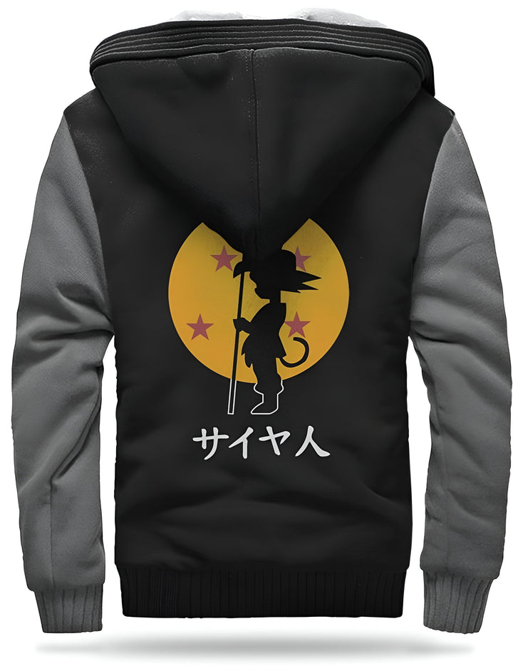 Une veste noire à capuche avec une image de Son Goku, un personnage de Dragon Ball Z. Il est représenté de dos, tenant un bâton et avec les kanji "Saiya-jin" écrits en japonais.,VE-4326927550,VE-6931968440,VE-8694557363,VE-4872078896,VE-1887294074,VE-1148576223,VE-063369455X,VE-7781289994