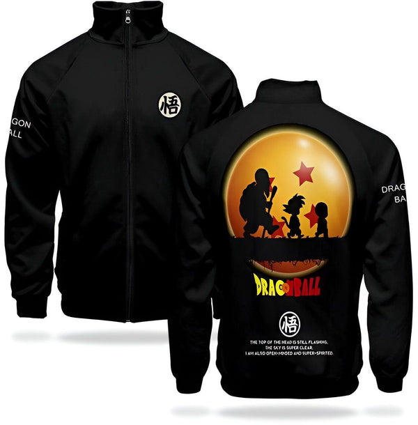 Une veste noire avec le logo de Dragon Ball sur la manche droite et une image de Goku, Gohan et Vegeta sur le dos.,VE-5663818367,VE-9278265705,VE-6597878477,VE-3288030721