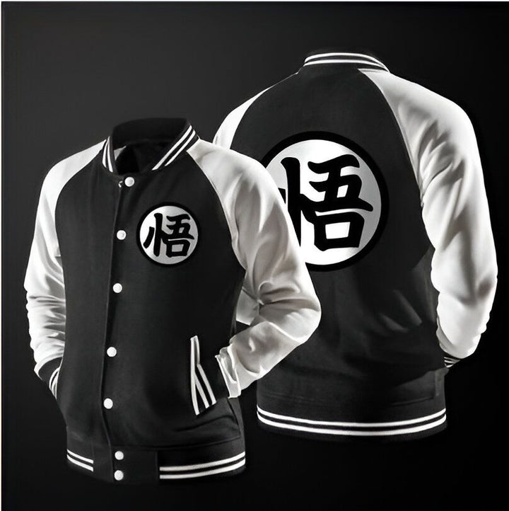 Une veste de baseball noire et blanche avec le logo de Dragon Ball Z sur le dos.,VE-3813558703,VE-1396714294,VE-370849654X,VE-7795635539,VE-7963448079